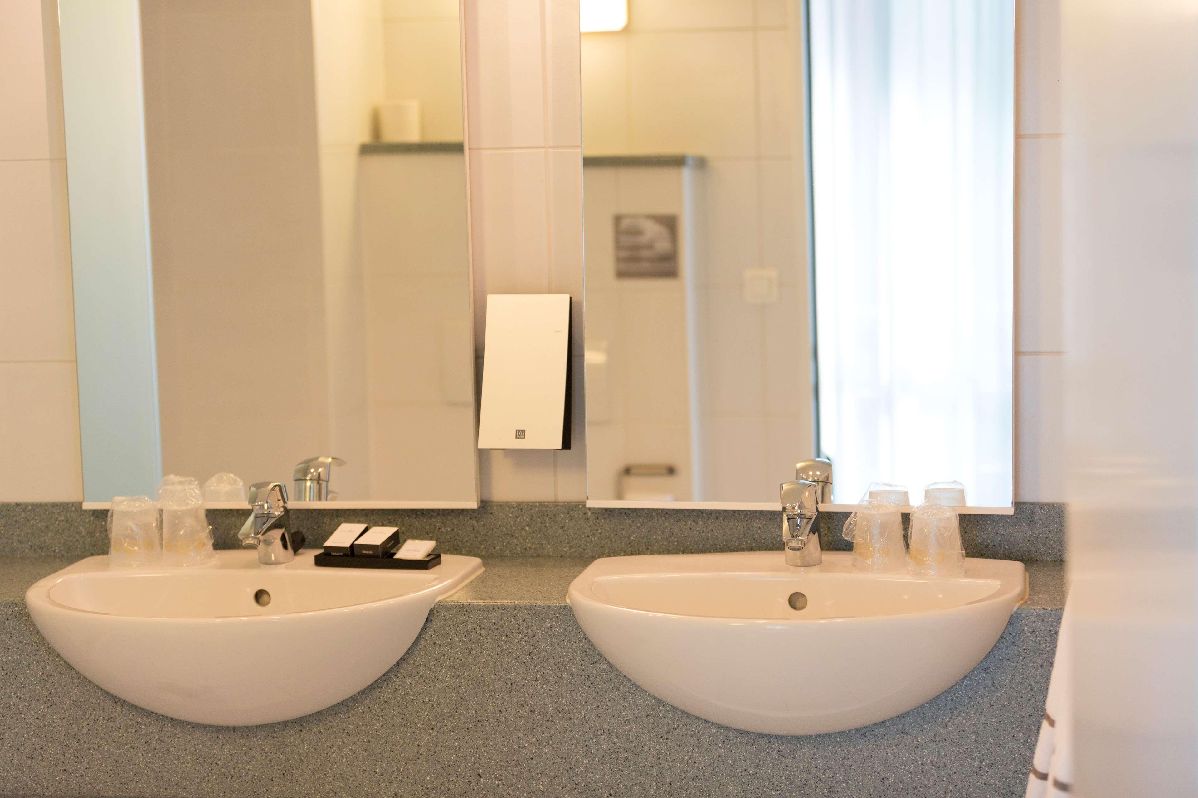 Hotel Docklands Anvers Dış mekan fotoğraf